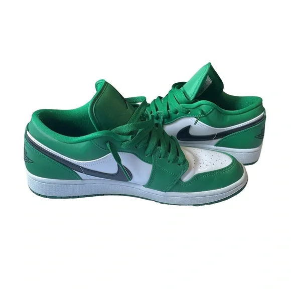 Jordan 1 Low Pine Greens 9.5 - Picture 2 of 7